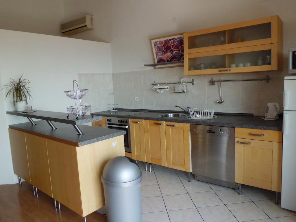 Apartments Viskovic Makarska Kamer foto