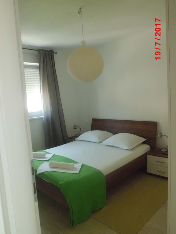 Apartments Viskovic Makarska Buitenkant foto